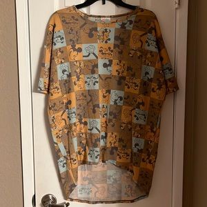 NWOT LULAROE MICKEY & MINNIE IRMA TEE